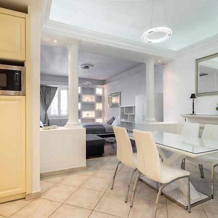 Basilica And Castle View Luxury Suite, Free Parking Reservation Needed Budapest Bagian luar foto