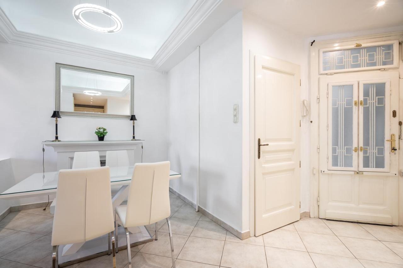 Basilica And Castle View Luxury Suite, Free Parking Reservation Needed Budapest Bagian luar foto