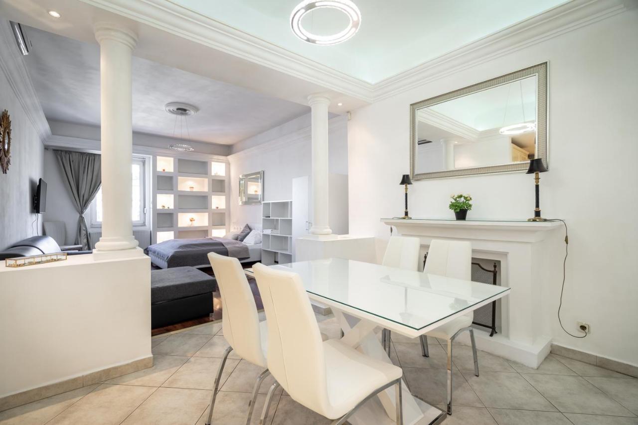 Basilica And Castle View Luxury Suite, Free Parking Reservation Needed Budapest Bagian luar foto