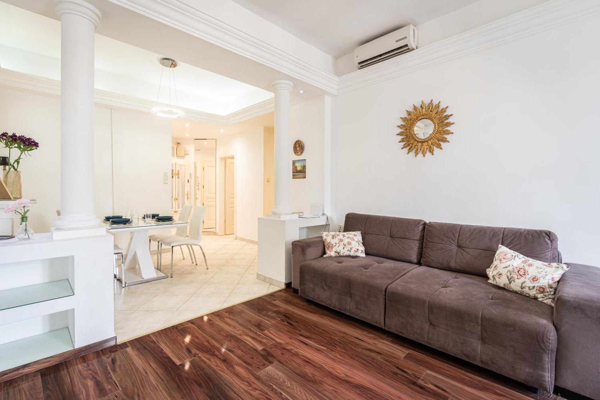 Basilica And Castle View Luxury Suite, Free Parking Reservation Needed Budapest Bagian luar foto